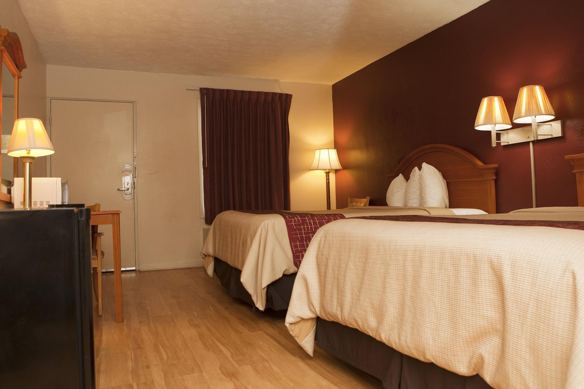 Red Roof Inn & Suites Jackson, Tn Экстерьер фото